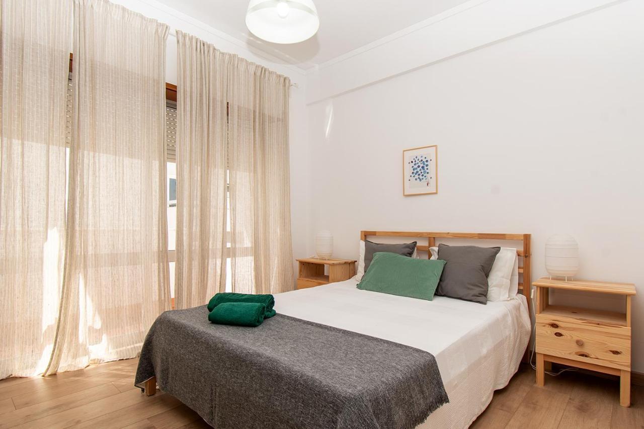 Apartamento vista mar Algarve Monte Gordo Exterior foto